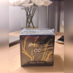 Moisture Cushion Air Cushion CC Cream Foundation - Buff Beige Face Makeup